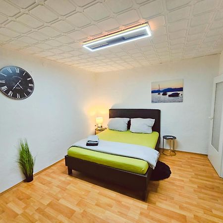 נירנברג B&R Ferienhaus In Der Naehe Des Flughafens מראה חיצוני תמונה