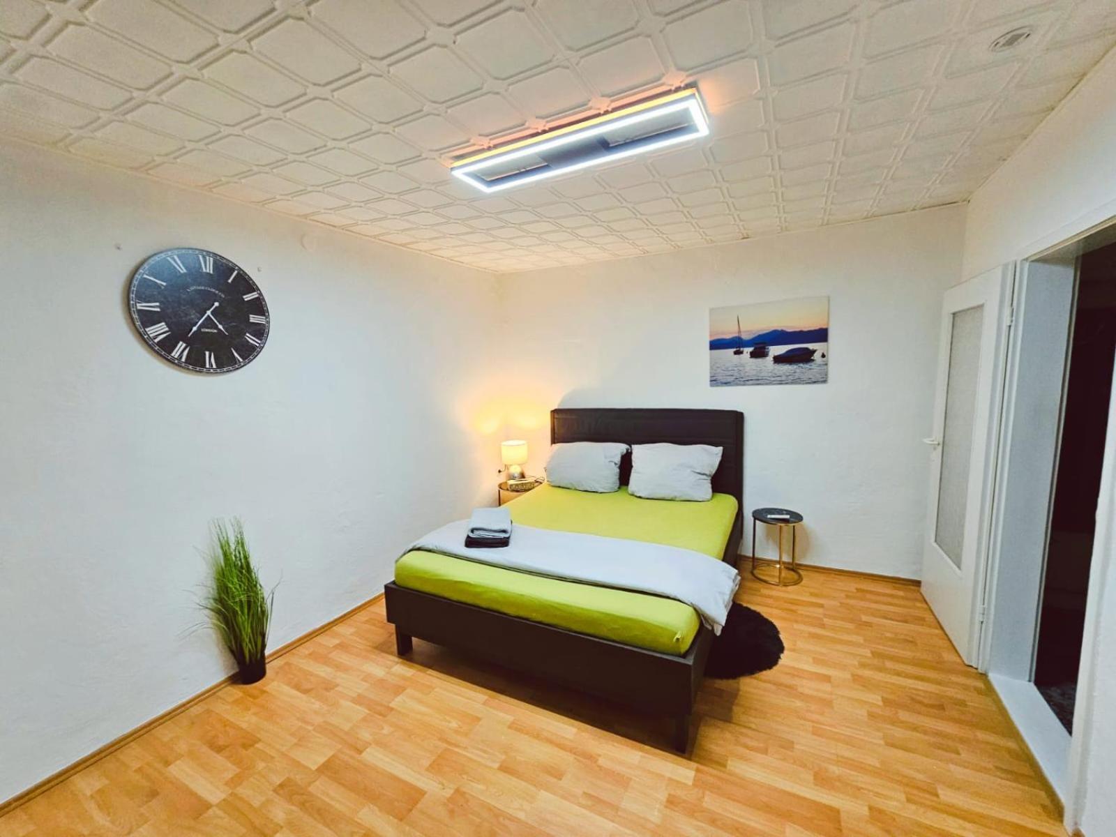 נירנברג B&R Ferienhaus In Der Naehe Des Flughafens מראה חיצוני תמונה
