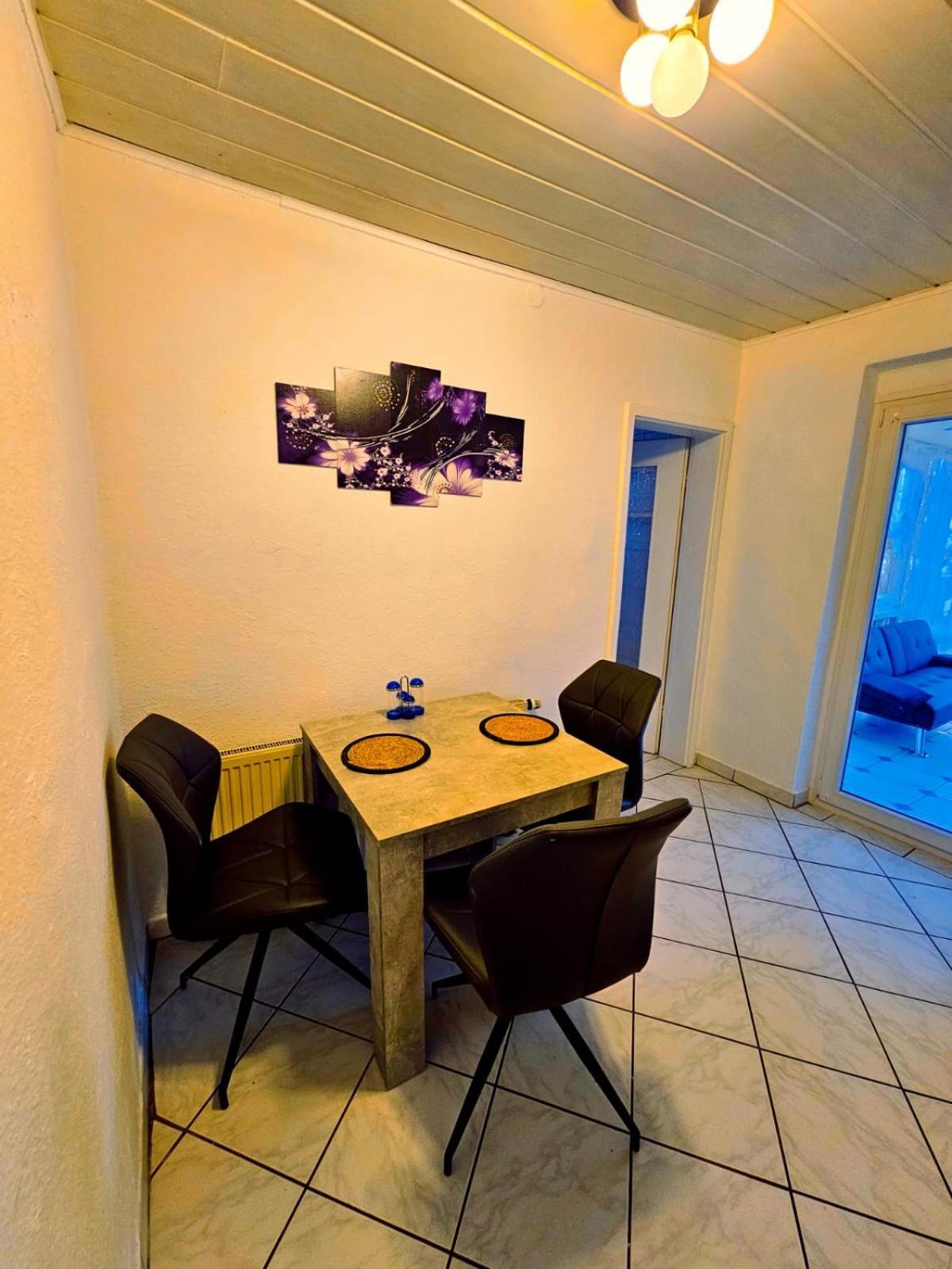 נירנברג B&R Ferienhaus In Der Naehe Des Flughafens מראה חיצוני תמונה